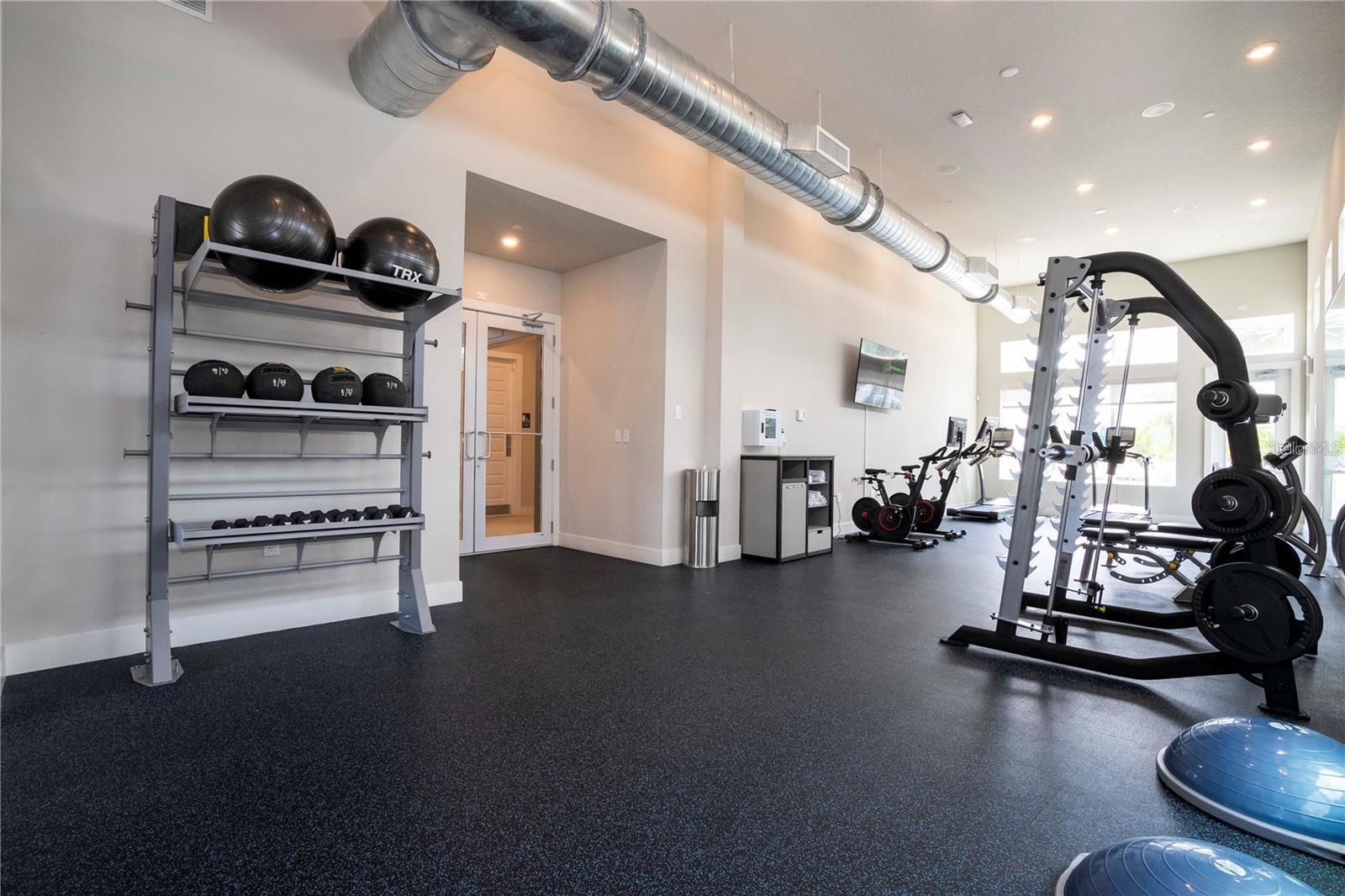 Image 21 of 25 For 7760 Sandy Ridge Drive 126