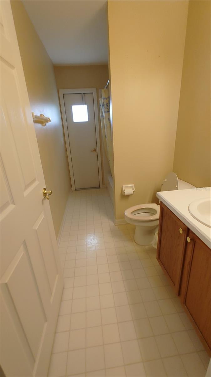 Image 15 of 32 For 14413 Greater Hills Boulevard