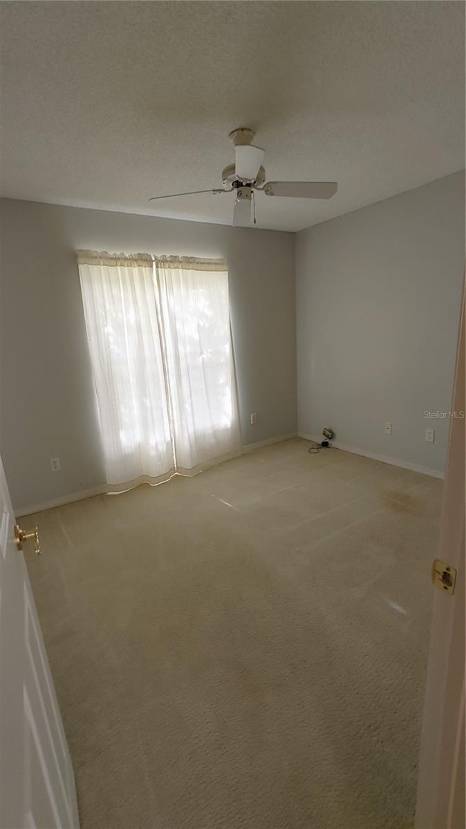 Image 18 of 32 For 14413 Greater Hills Boulevard