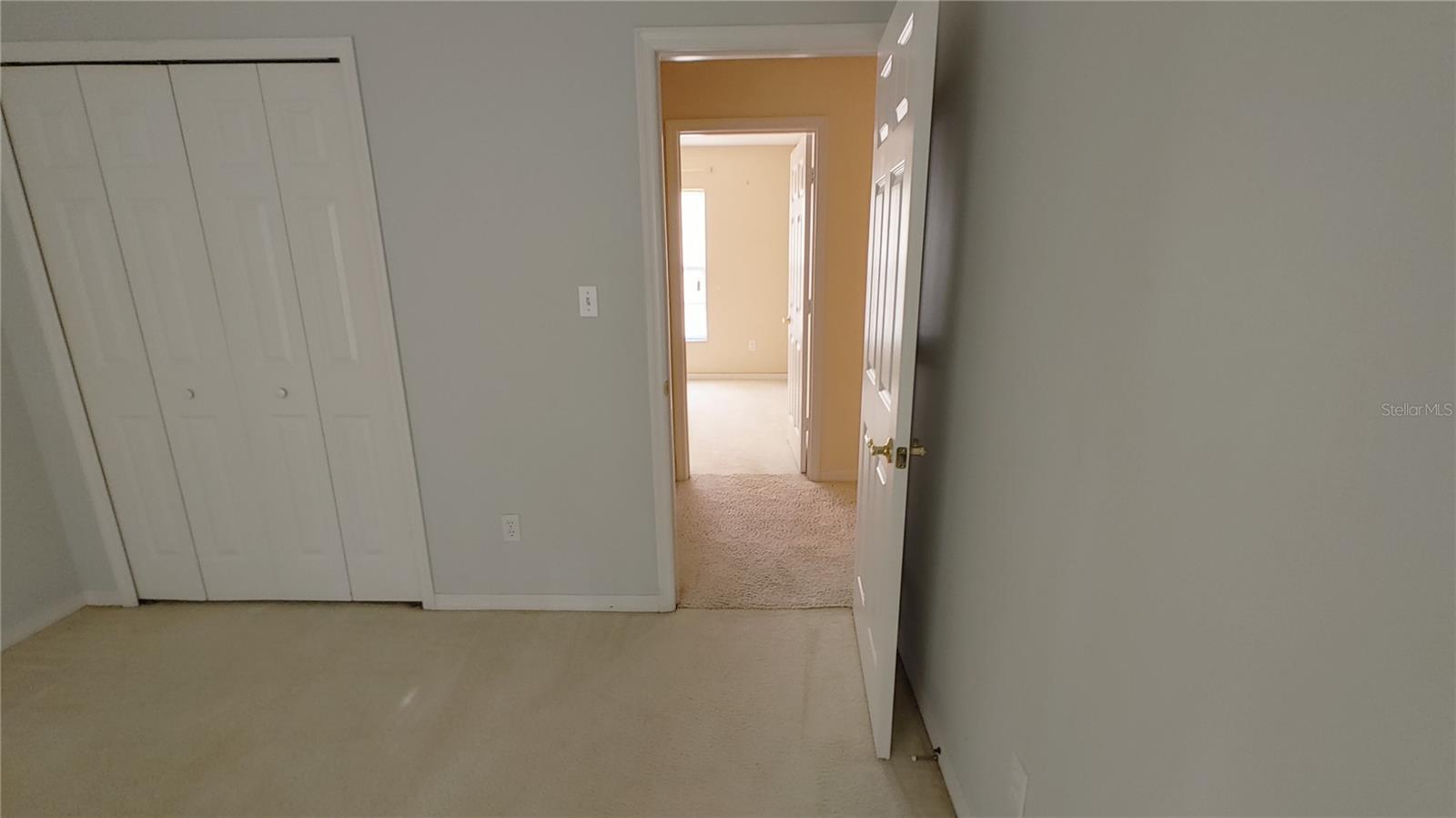 Image 21 of 32 For 14413 Greater Hills Boulevard