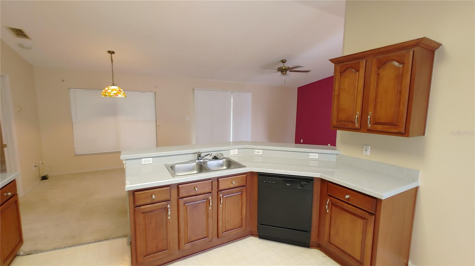 Image 24 of 32 For 14413 Greater Hills Boulevard