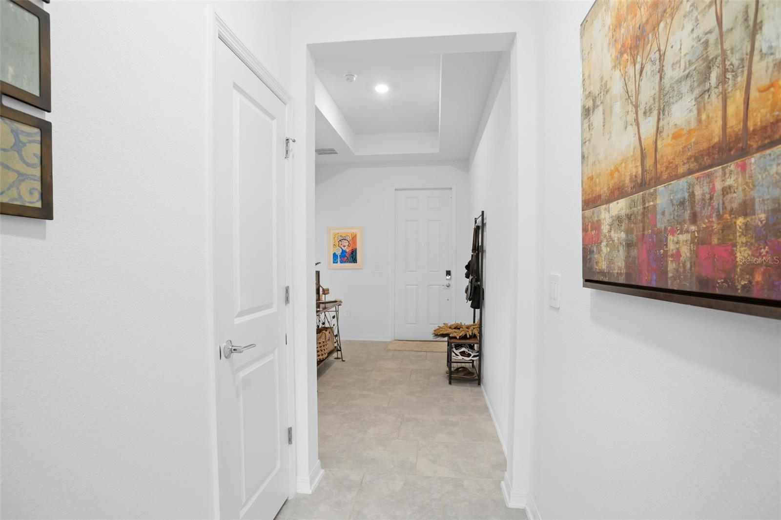 Listing photo id 10 for 6115 Claystone Way