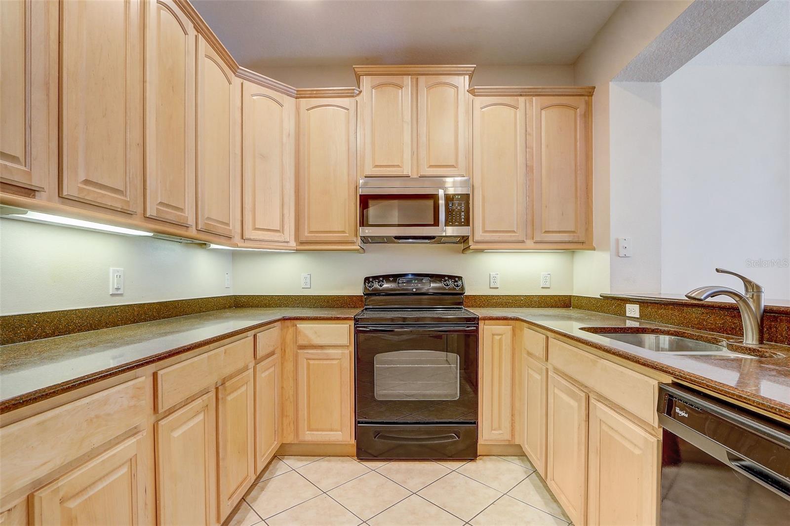 Image 10 of 35 For 1305 Sandstone Run