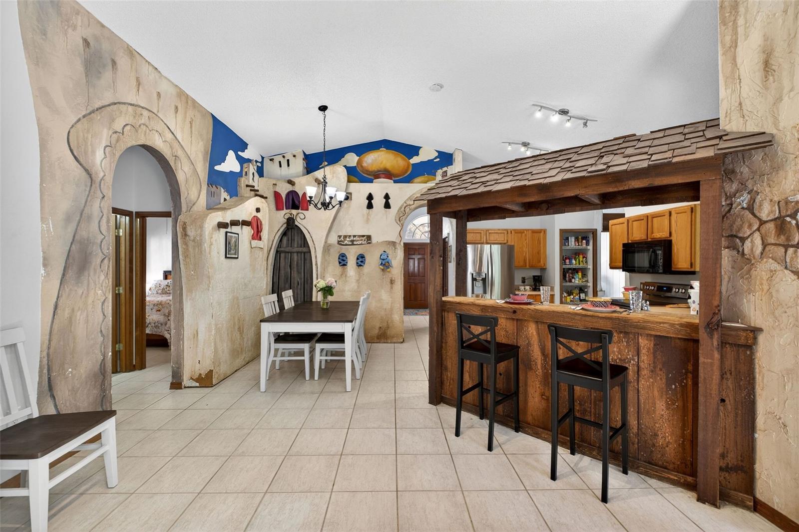 Image 16 of 43 For 543 Pine Lake View Drive