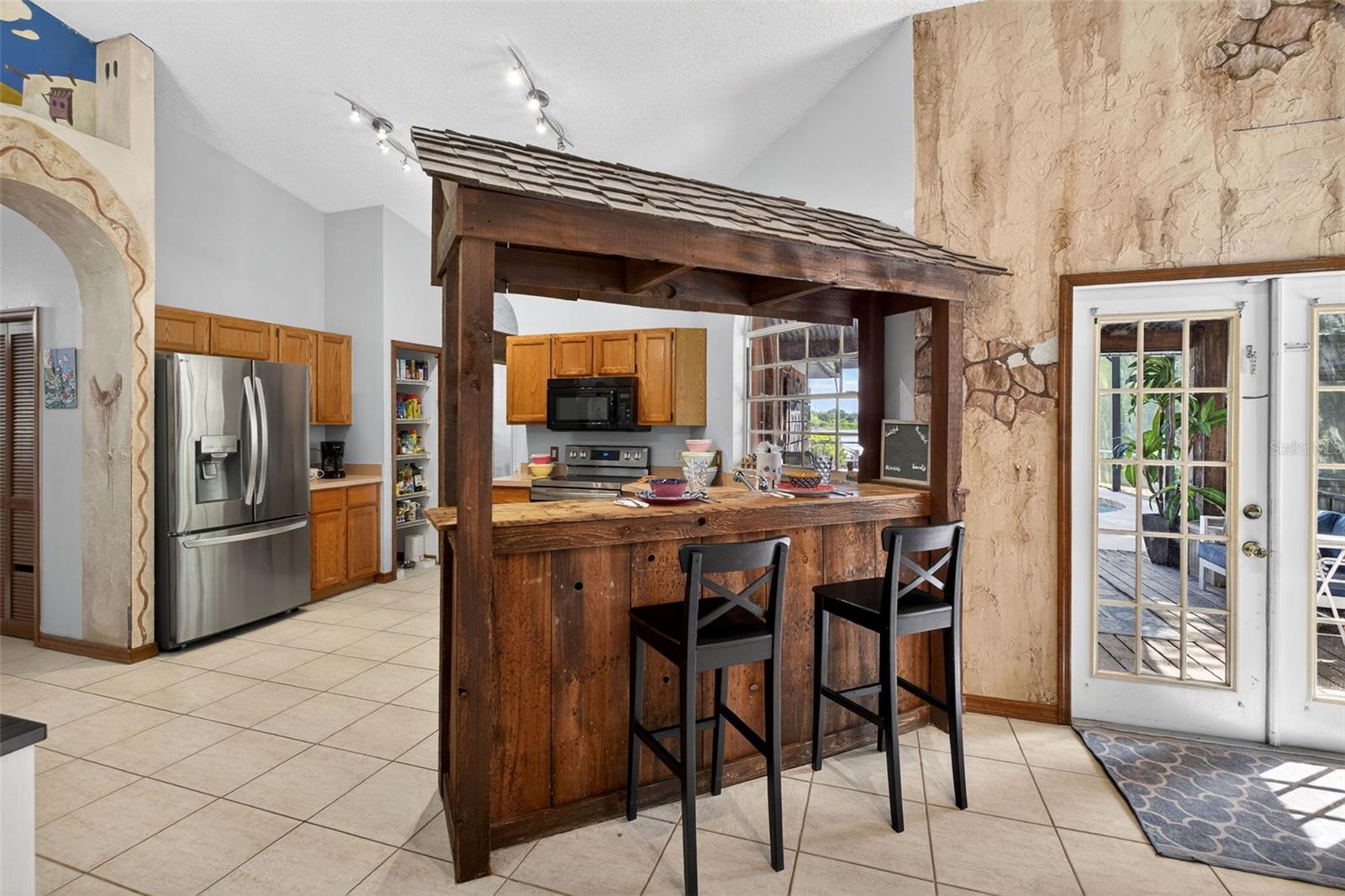 Image 18 of 43 For 543 Pine Lake View Drive