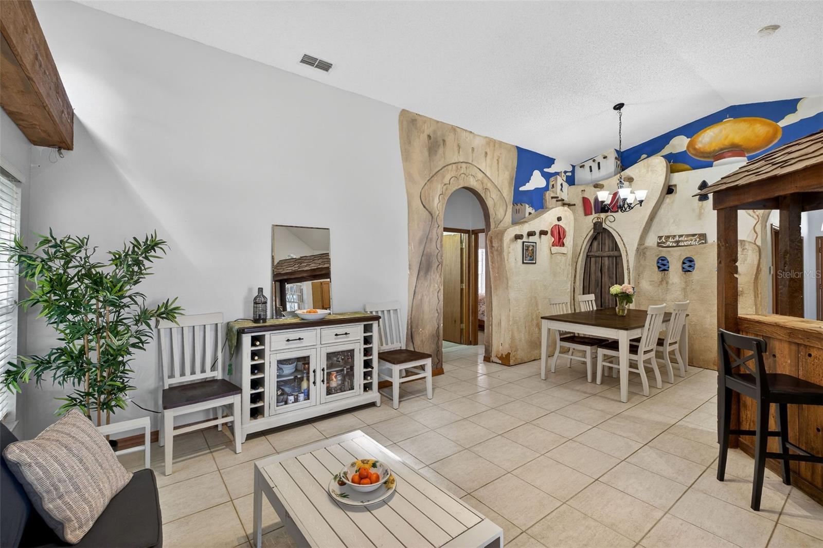 Image 19 of 43 For 543 Pine Lake View Drive