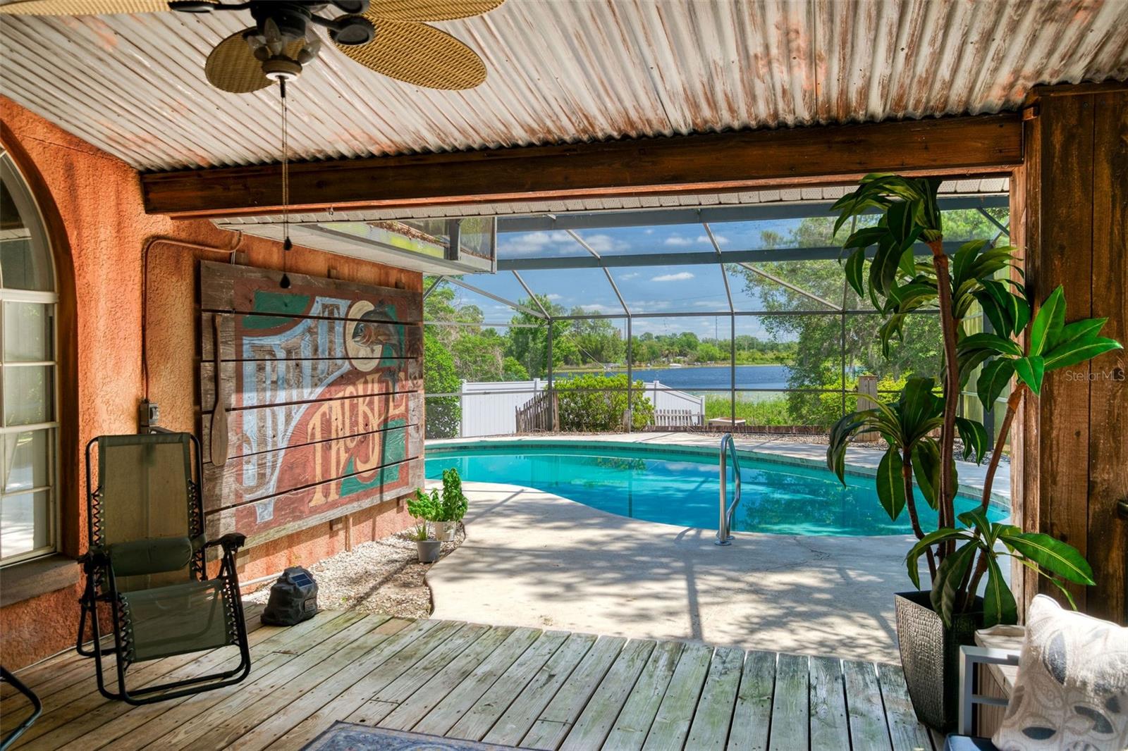 Image 2 of 43 For 543 Pine Lake View Drive