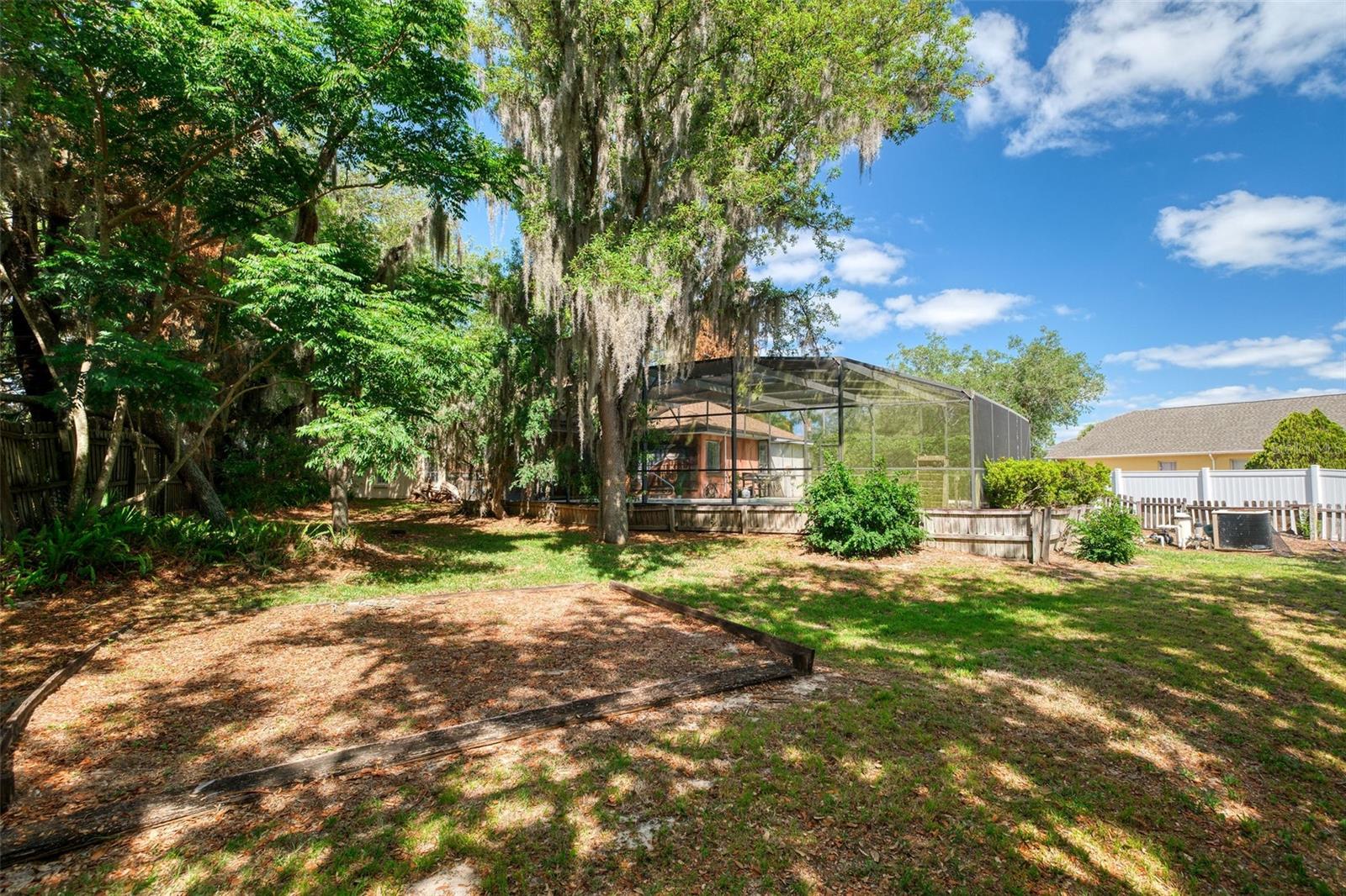 Image 37 of 43 For 543 Pine Lake View Drive