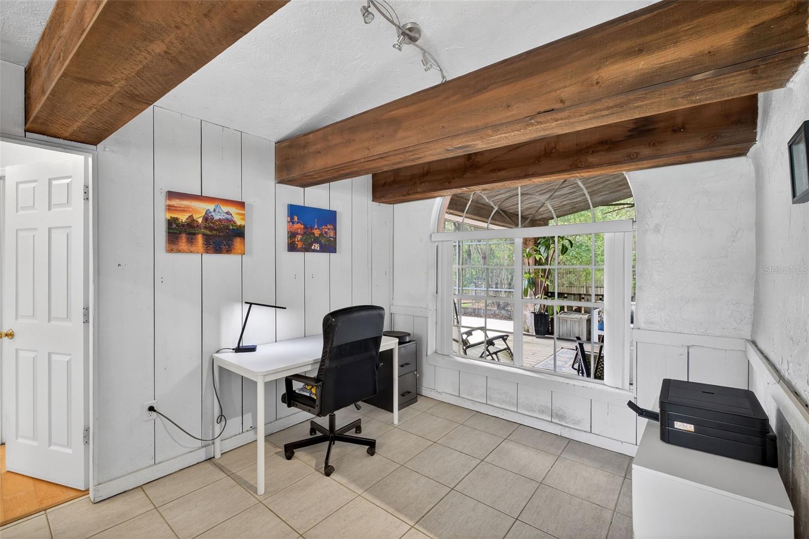 Image 8 of 43 For 543 Pine Lake View Drive