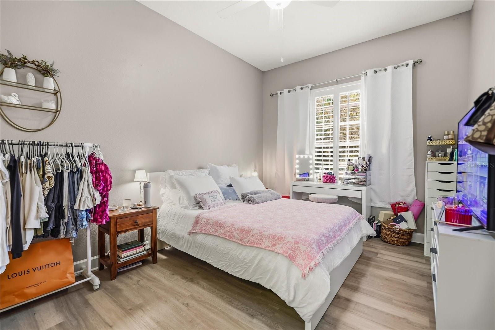 Image 17 of 53 For 3837 Blazing Star Drive