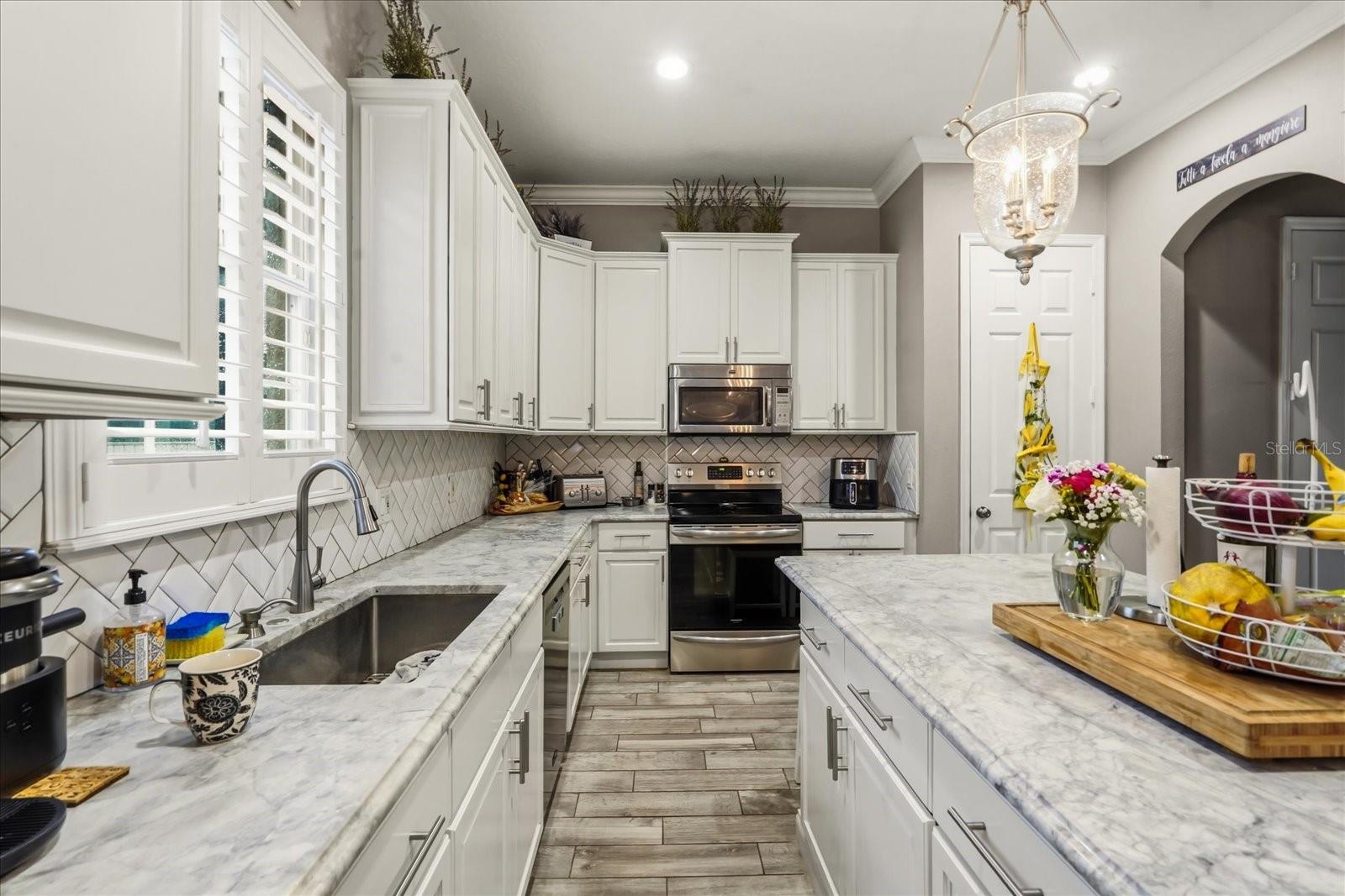 Image 4 of 53 For 3837 Blazing Star Drive