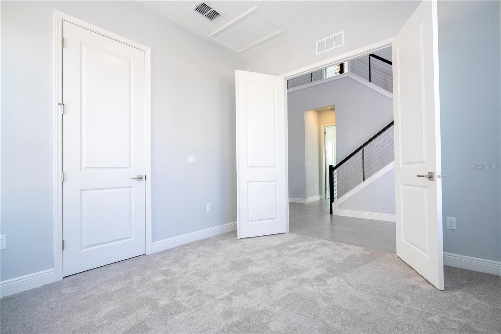 Image 10 of 76 For 13464 Leggett Alley