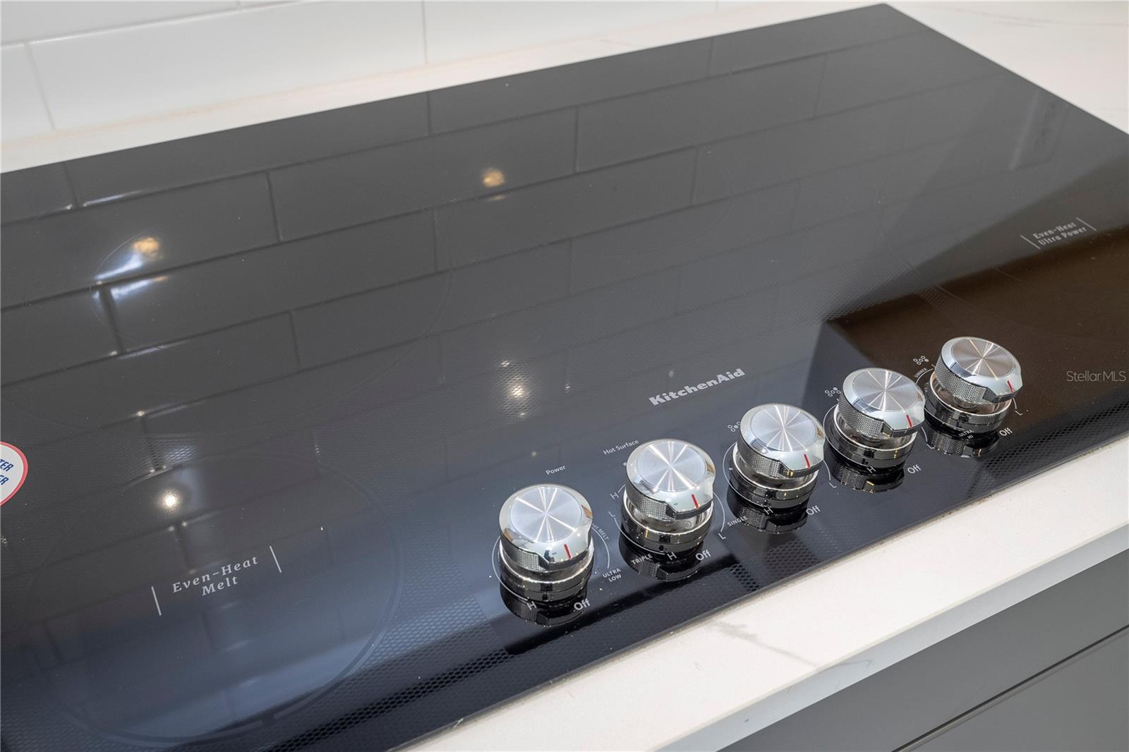 Image 27 of 76 For 13464 Leggett Alley