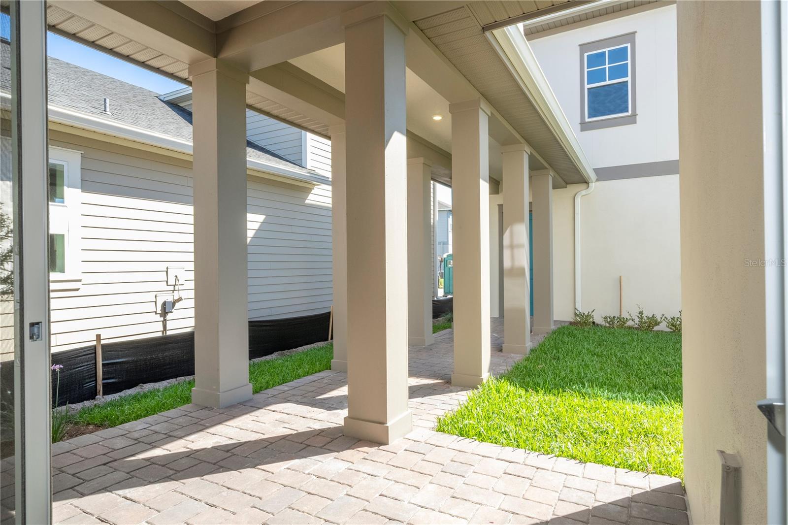 Image 39 of 76 For 13464 Leggett Alley