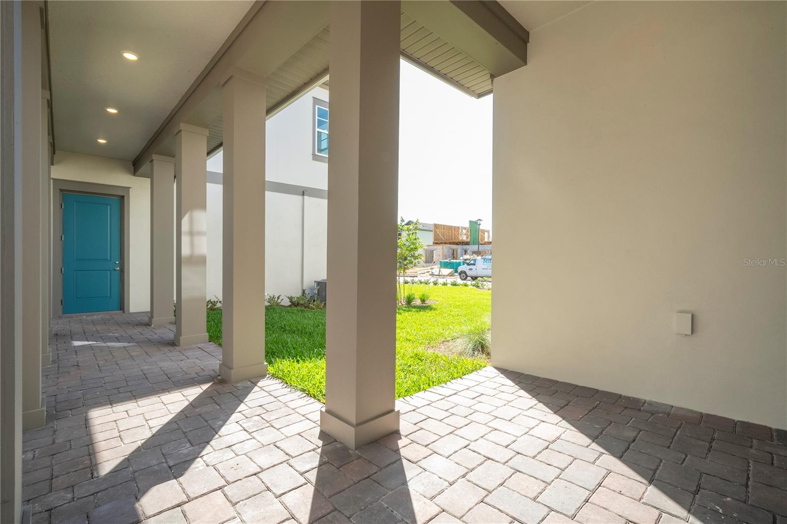 Image 40 of 76 For 13464 Leggett Alley