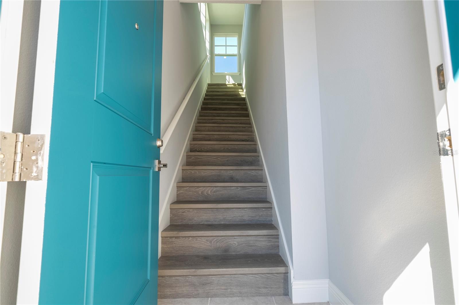 Image 64 of 76 For 13464 Leggett Alley