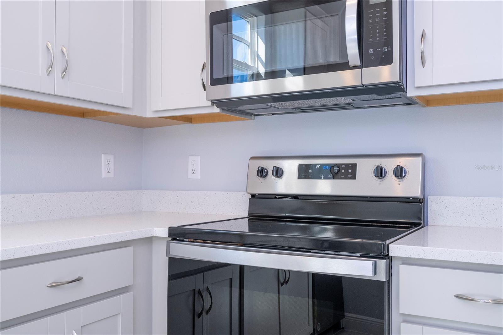 Image 71 of 76 For 13464 Leggett Alley