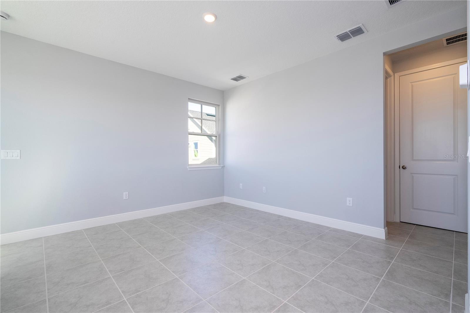 Image 73 of 76 For 13464 Leggett Alley