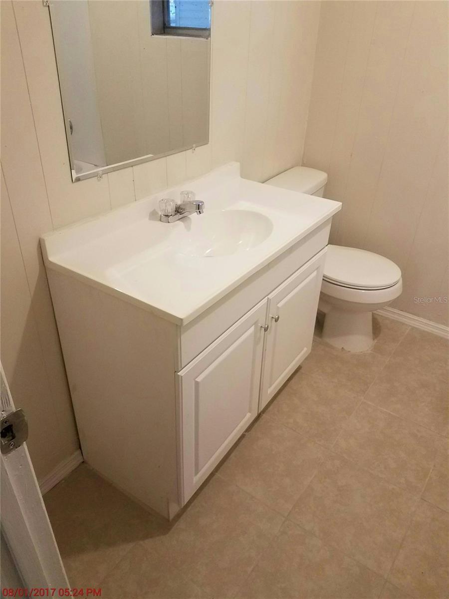 Image 6 of 8 For 611 Lakewood Avenue