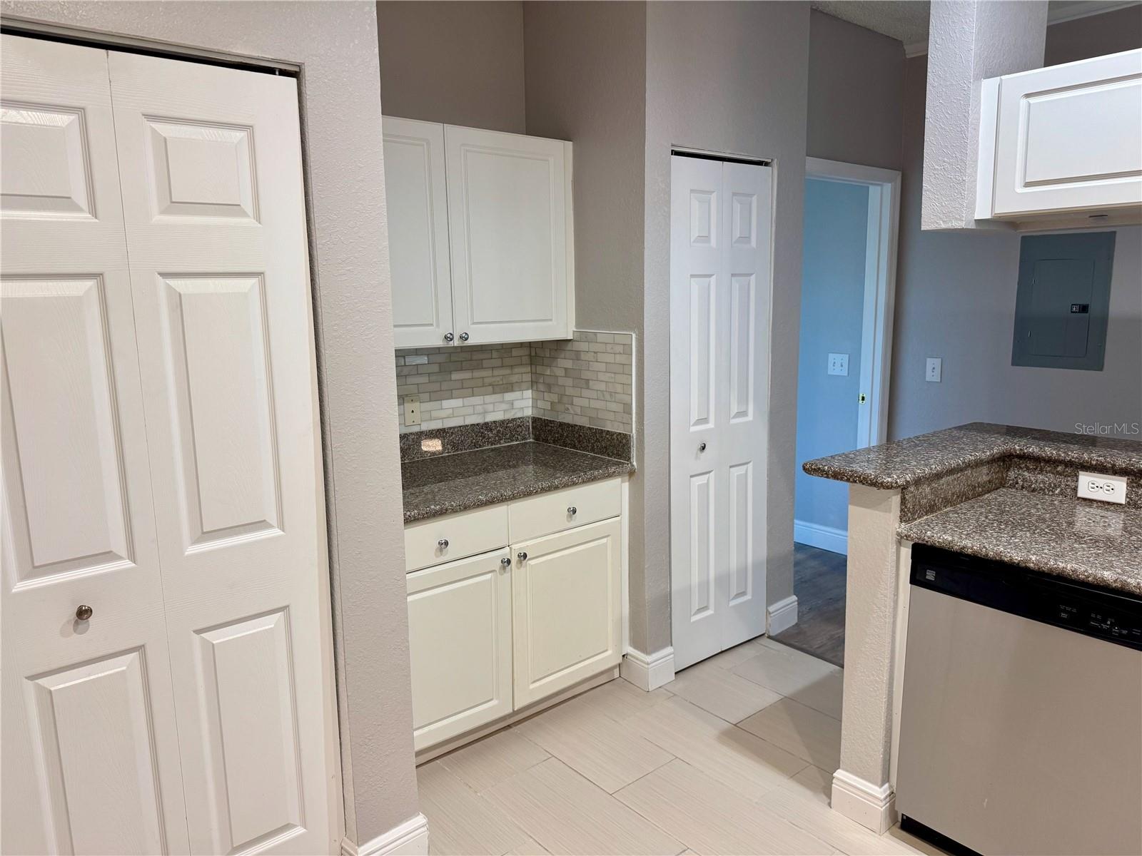 Image 12 of 23 For 1514 Arbor Lakes Circle 1514