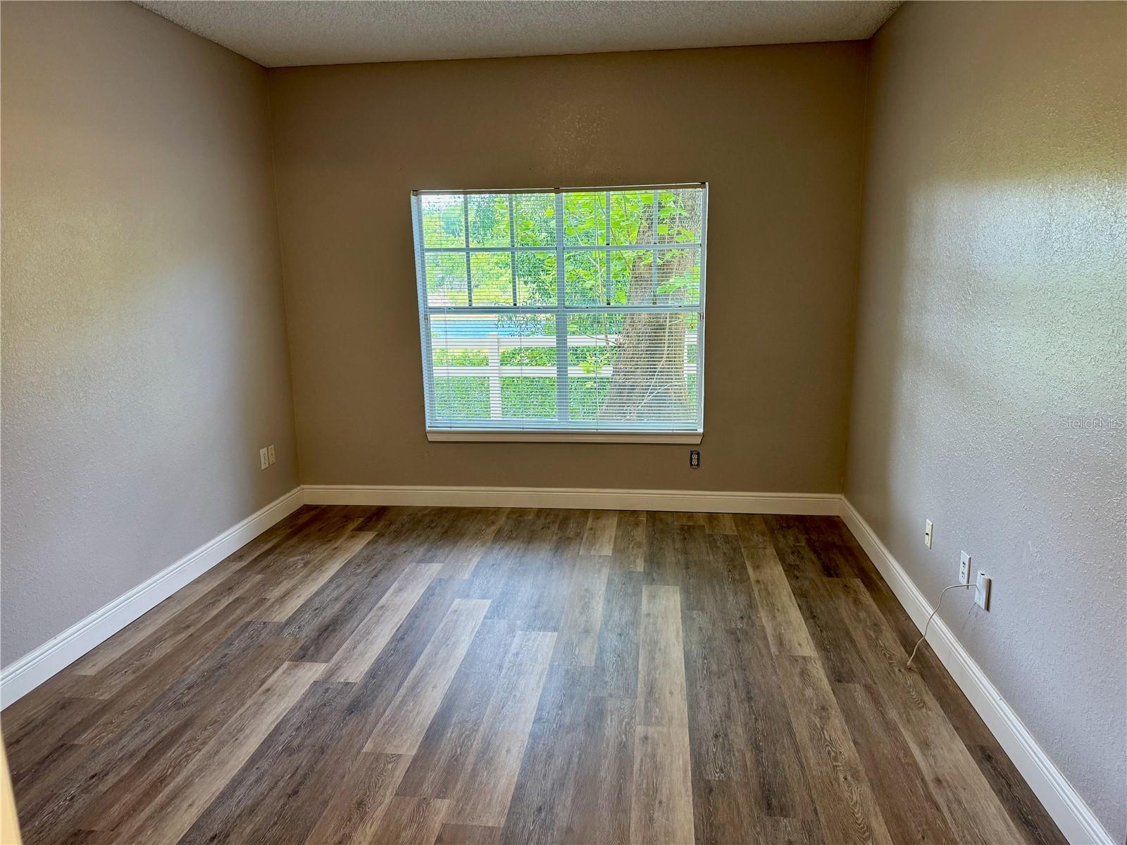 Image 14 of 23 For 1514 Arbor Lakes Circle 1514