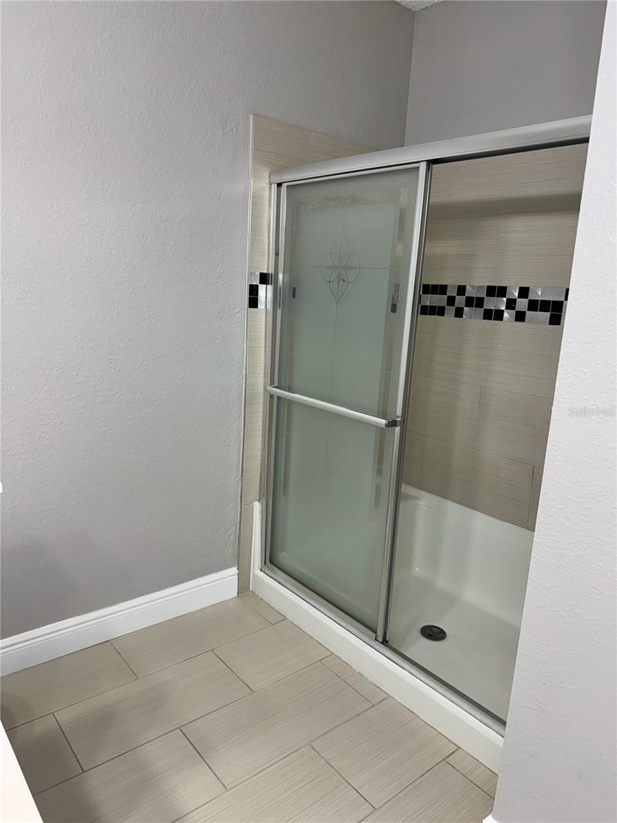 Image 17 of 23 For 1514 Arbor Lakes Circle 1514