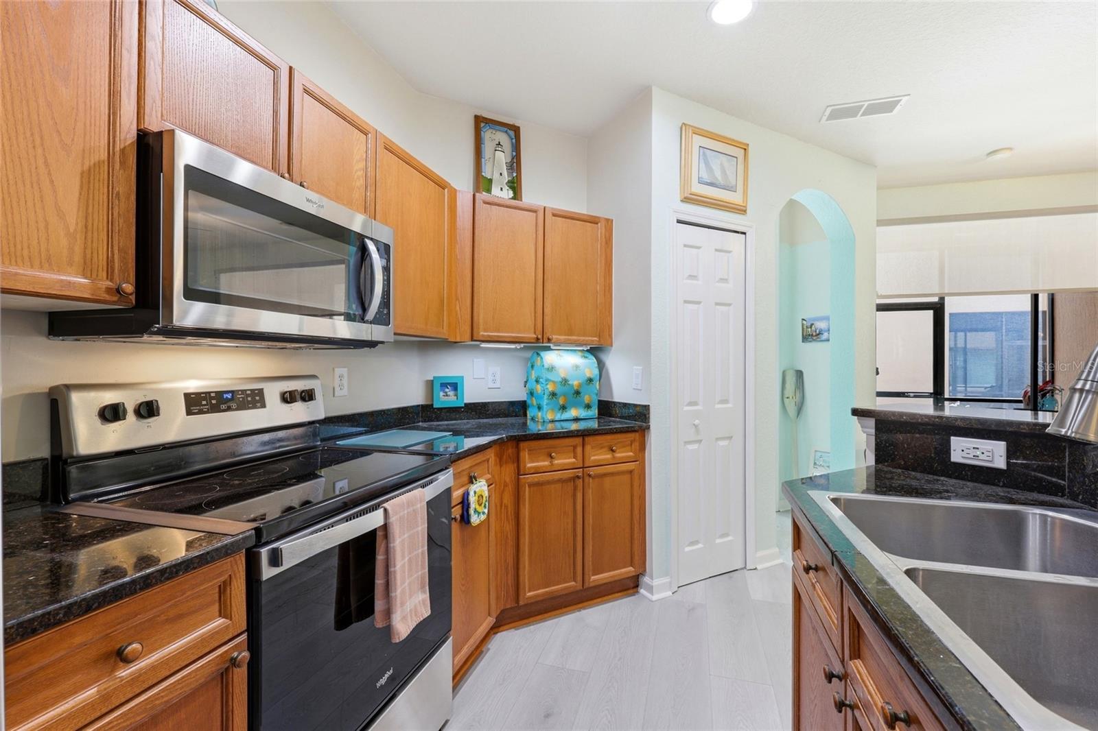 Image 14 of 43 For 140 Calle El Jardin  102