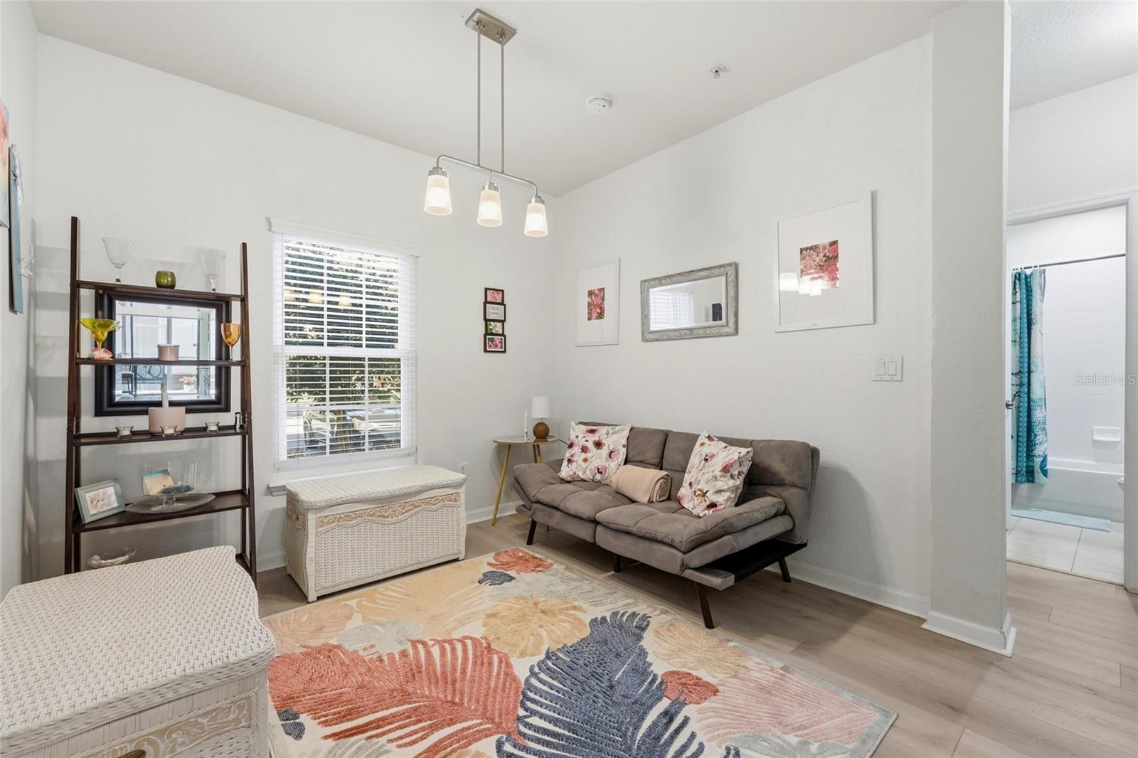 Image 19 of 43 For 140 Calle El Jardin  102