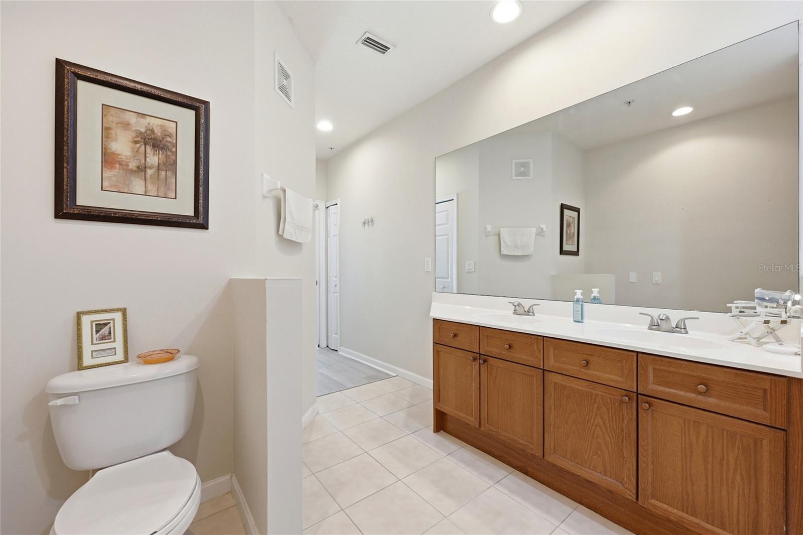 Image 26 of 43 For 140 Calle El Jardin  102