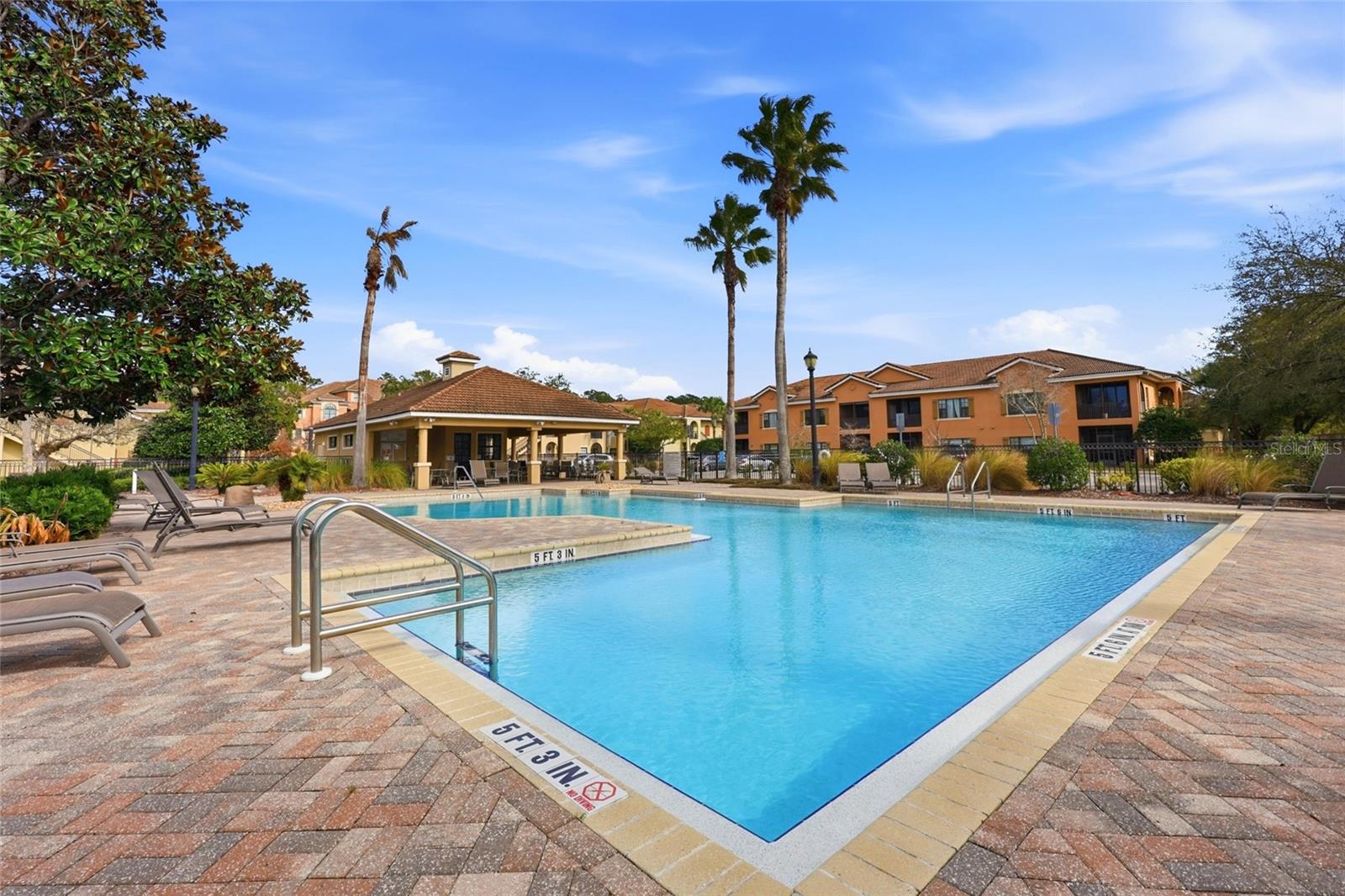 Image 37 of 43 For 140 Calle El Jardin  102