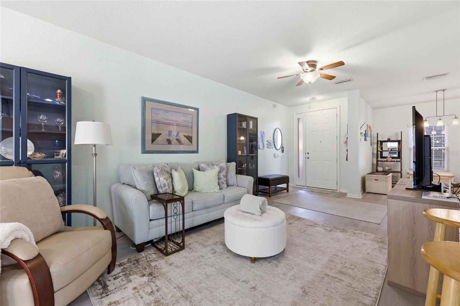 Image 9 of 43 For 140 Calle El Jardin  102