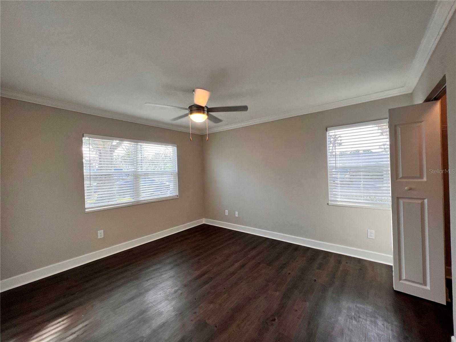 Image 16 of 23 For 2536 Woodgate Boulevard 107