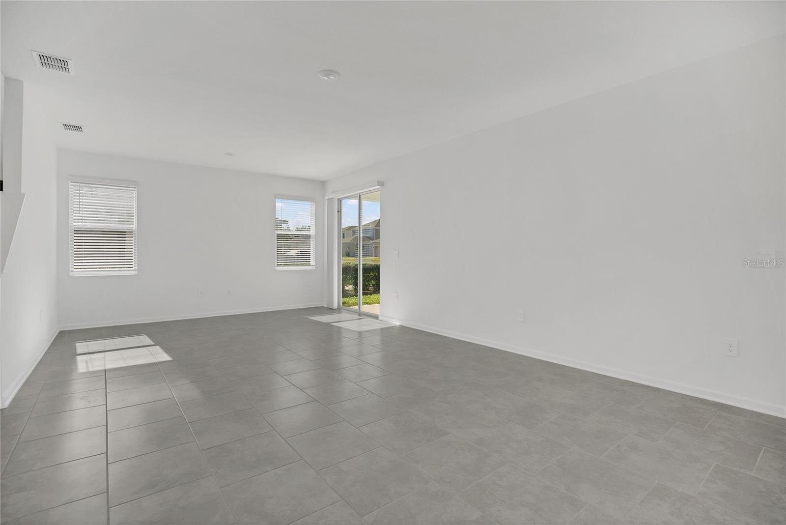 Image 11 of 35 For 2048 Shaggy Fisher Drive