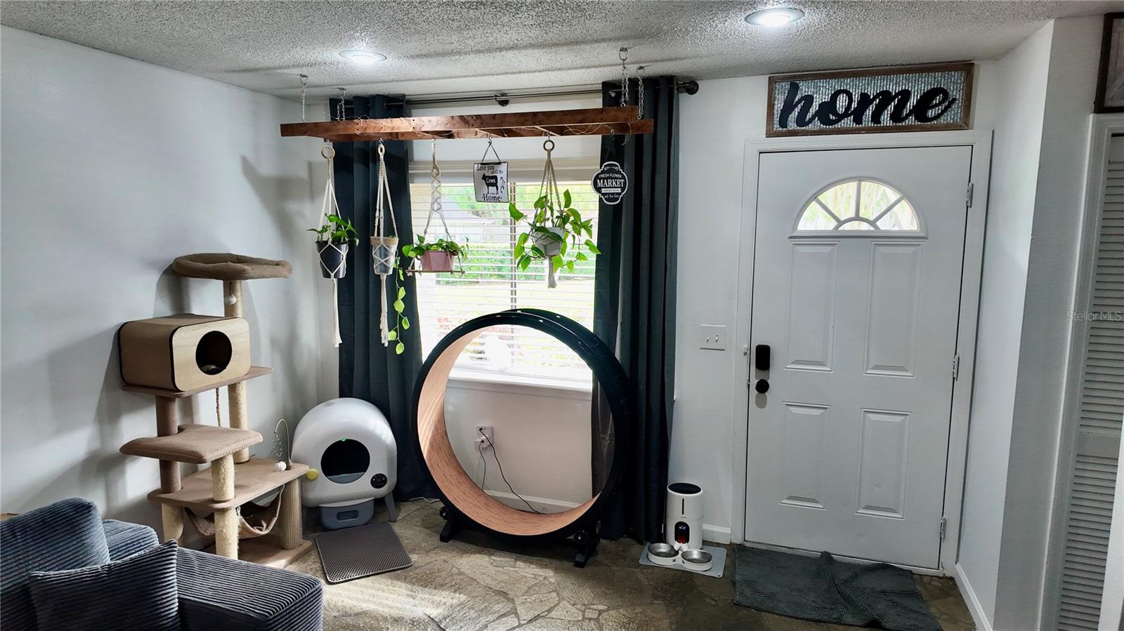 Image 4 of 45 For 4694 Pheasant Run Drive 2b