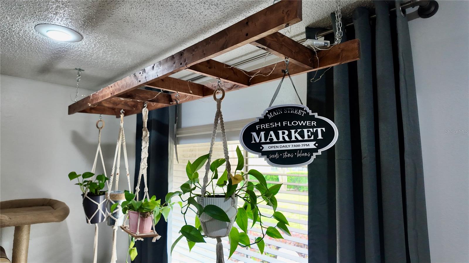 Image 8 of 45 For 4694 Pheasant Run Drive 2b