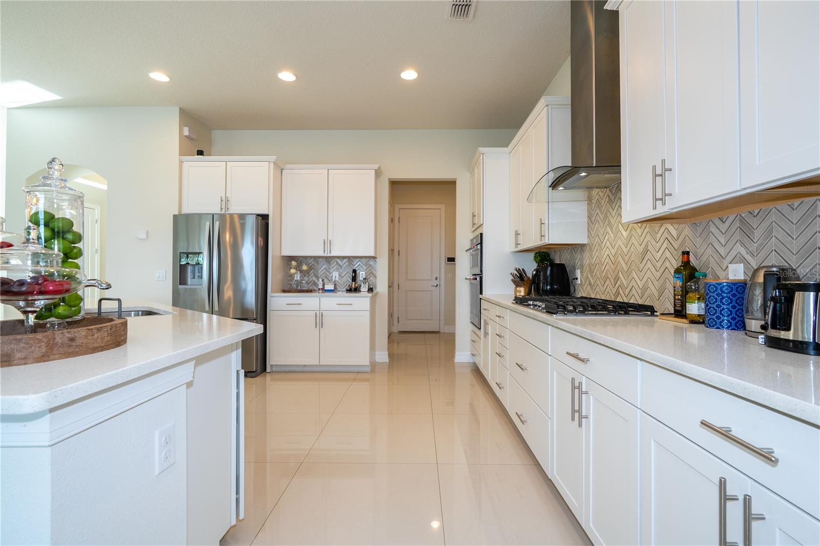 Image 16 of 82 For 11142 Lemon Lake Boulevard