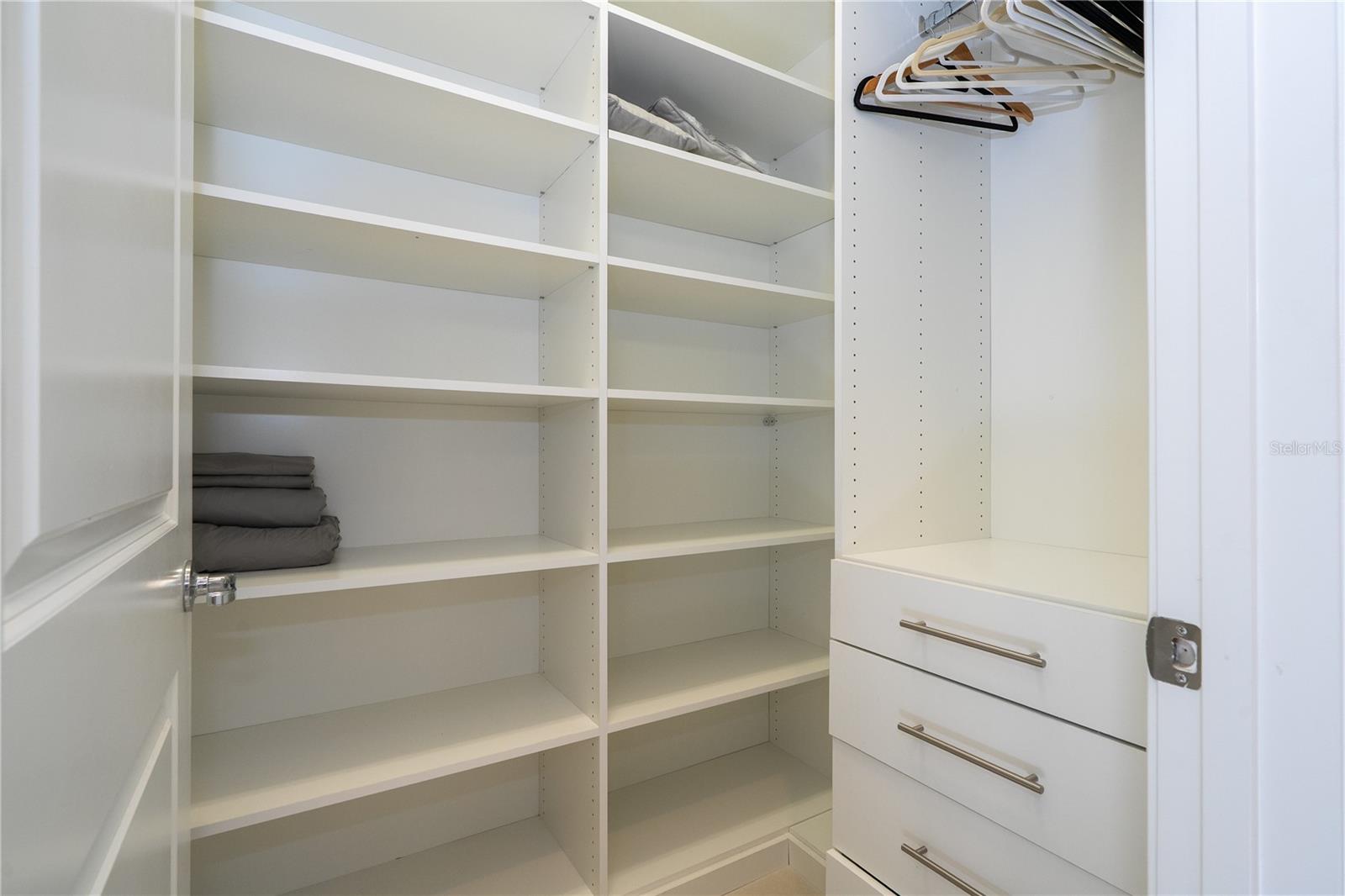 Image 25 of 82 For 11142 Lemon Lake Boulevard