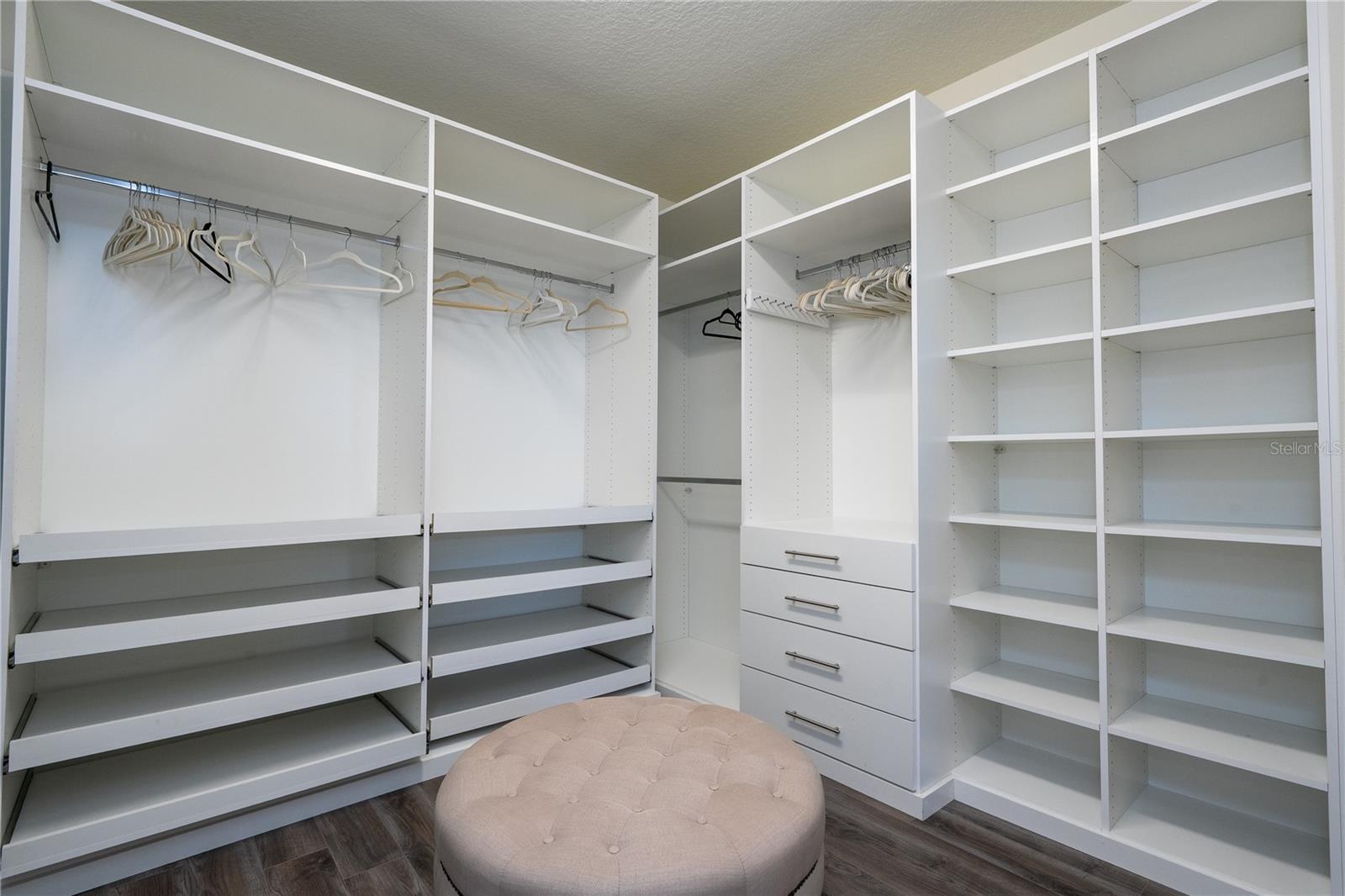 Image 44 of 82 For 11142 Lemon Lake Boulevard