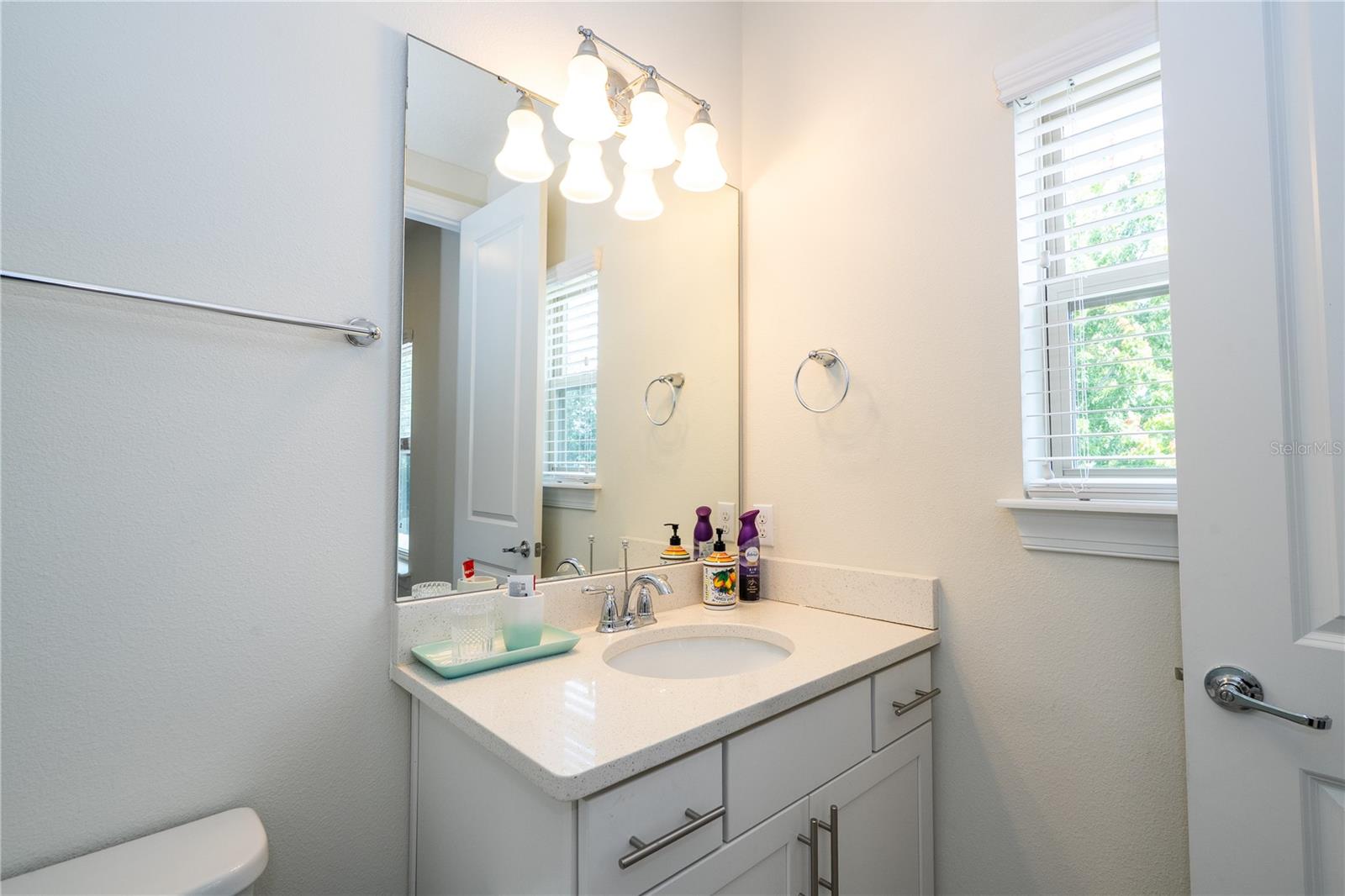 Image 50 of 82 For 11142 Lemon Lake Boulevard