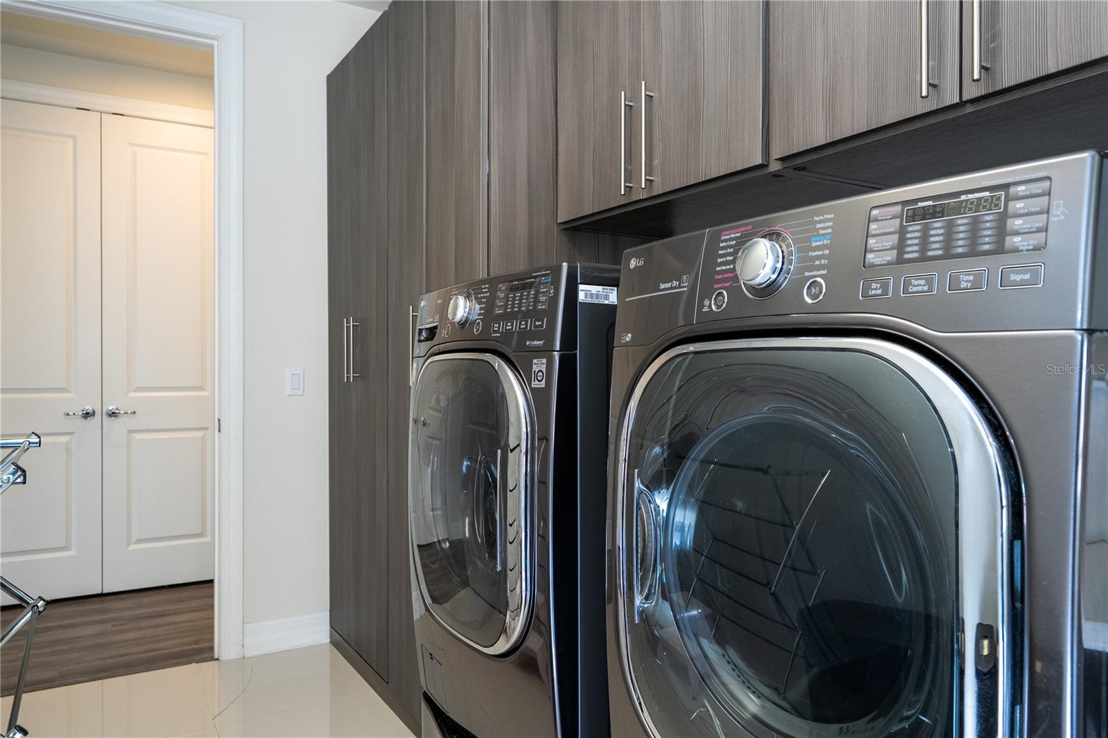 Image 61 of 82 For 11142 Lemon Lake Boulevard