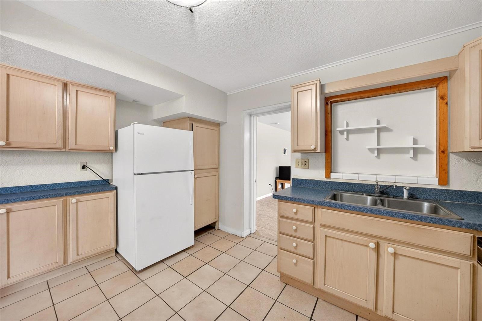 Image 16 of 45 For 715 Randolph Avenue