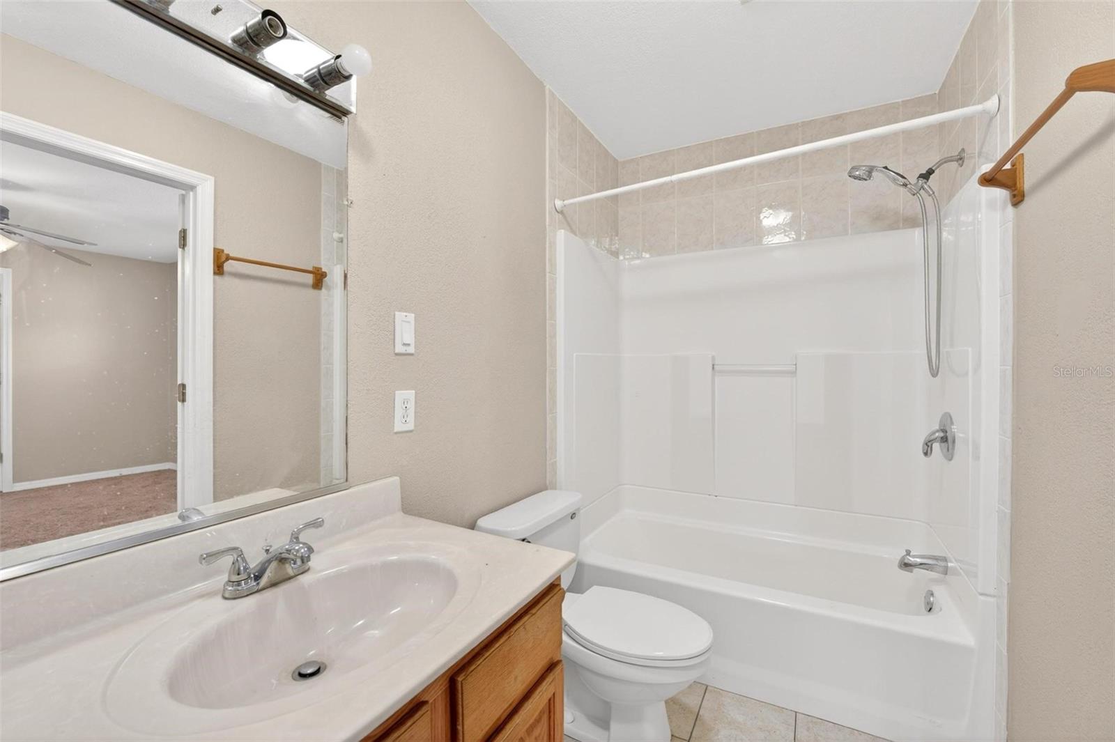 Image 25 of 45 For 715 Randolph Avenue