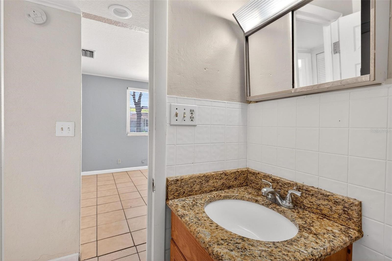 Image 31 of 45 For 715 Randolph Avenue