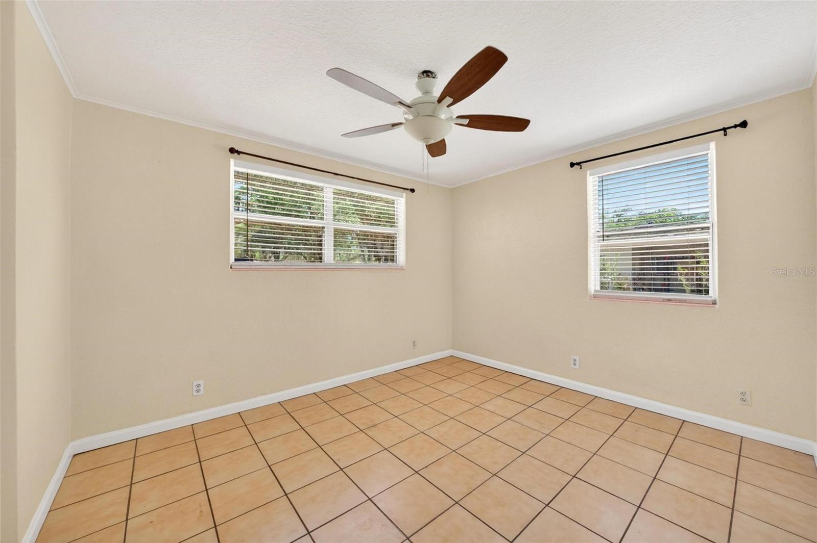 Image 32 of 45 For 715 Randolph Avenue