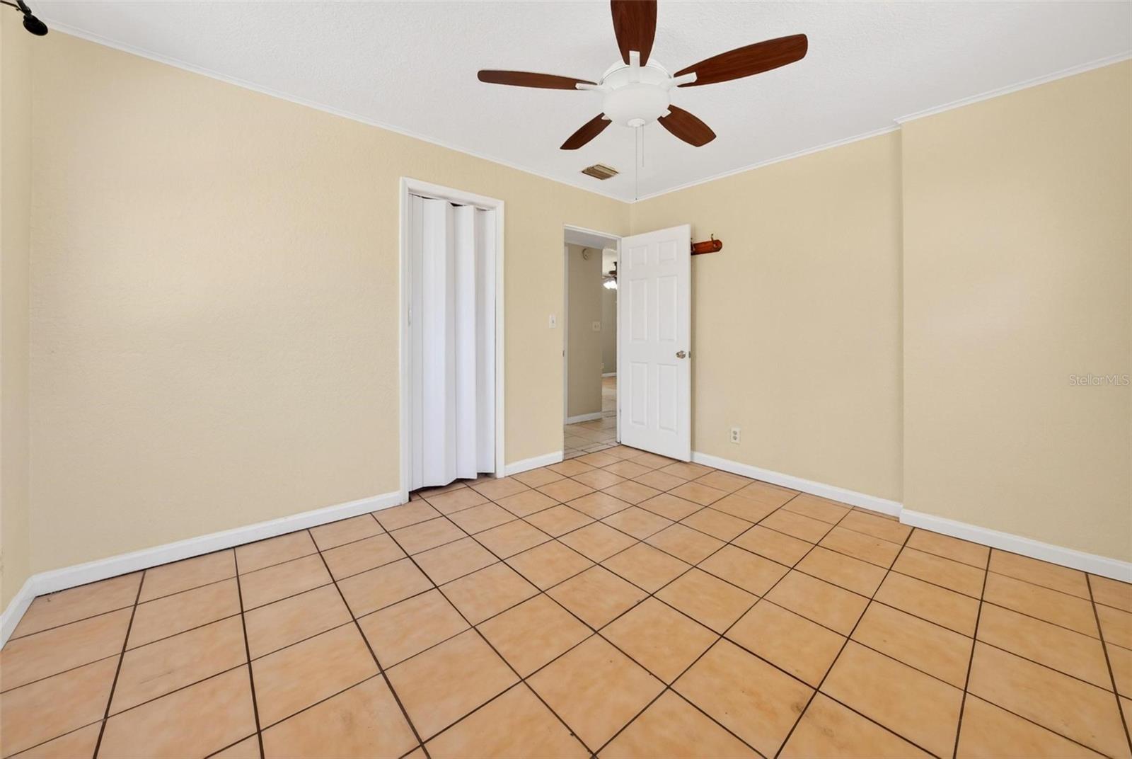 Image 35 of 45 For 715 Randolph Avenue