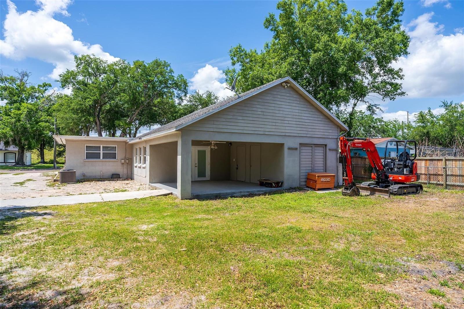 Image 7 of 45 For 715 Randolph Avenue