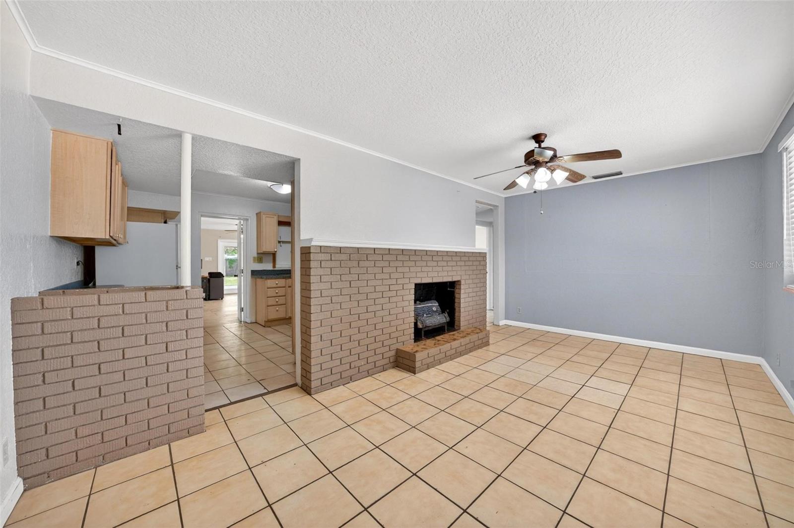 Image 8 of 45 For 715 Randolph Avenue