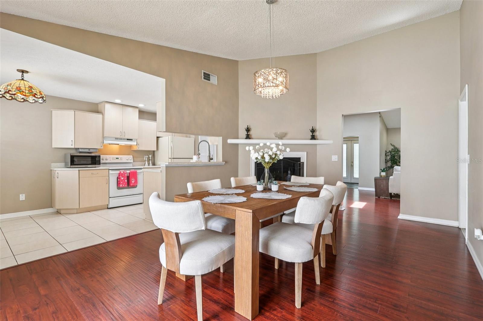 Image 14 of 43 For 1468 Auburn Green Loop