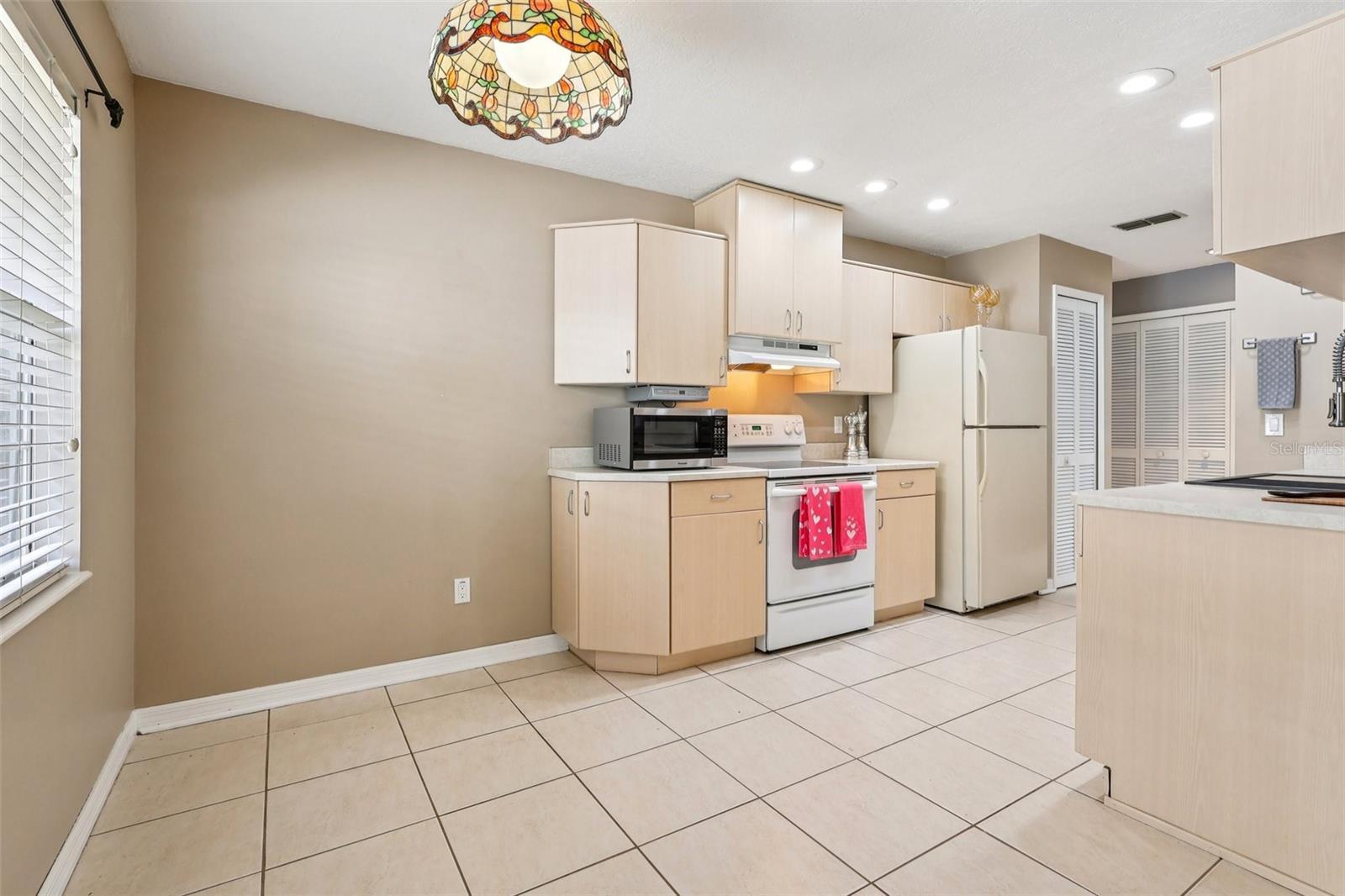 Image 16 of 43 For 1468 Auburn Green Loop