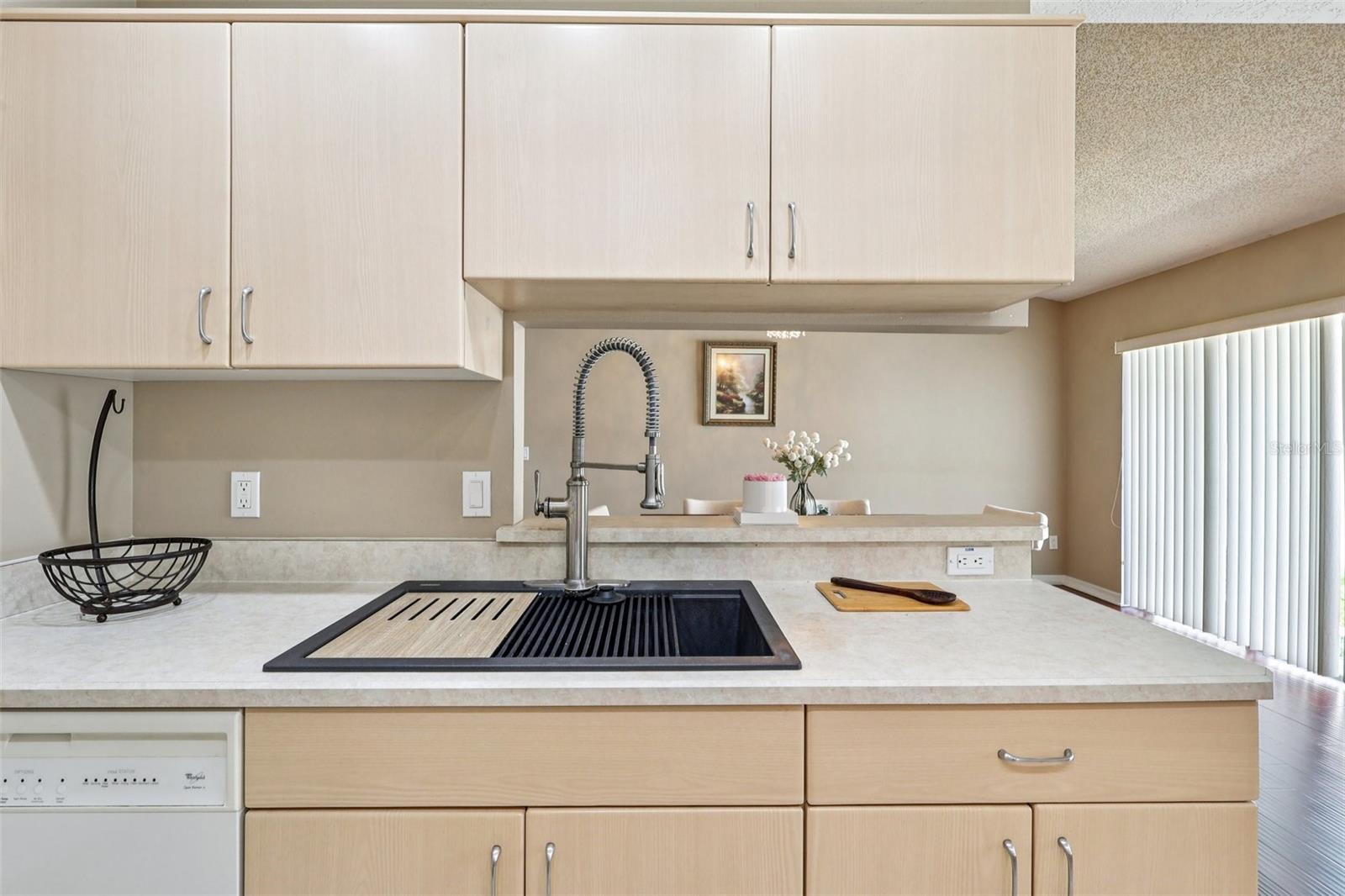 Image 21 of 43 For 1468 Auburn Green Loop